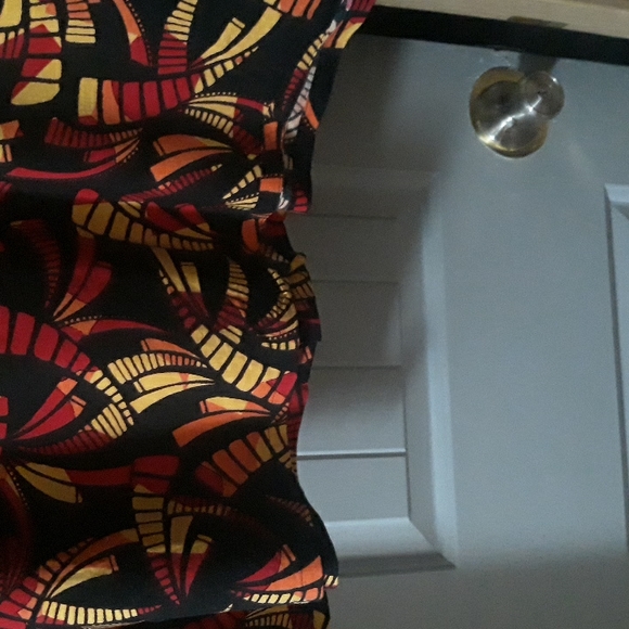 Puritan Print Shirt sz 2XL 2nd button from bottom missing - Picture 7 of 11